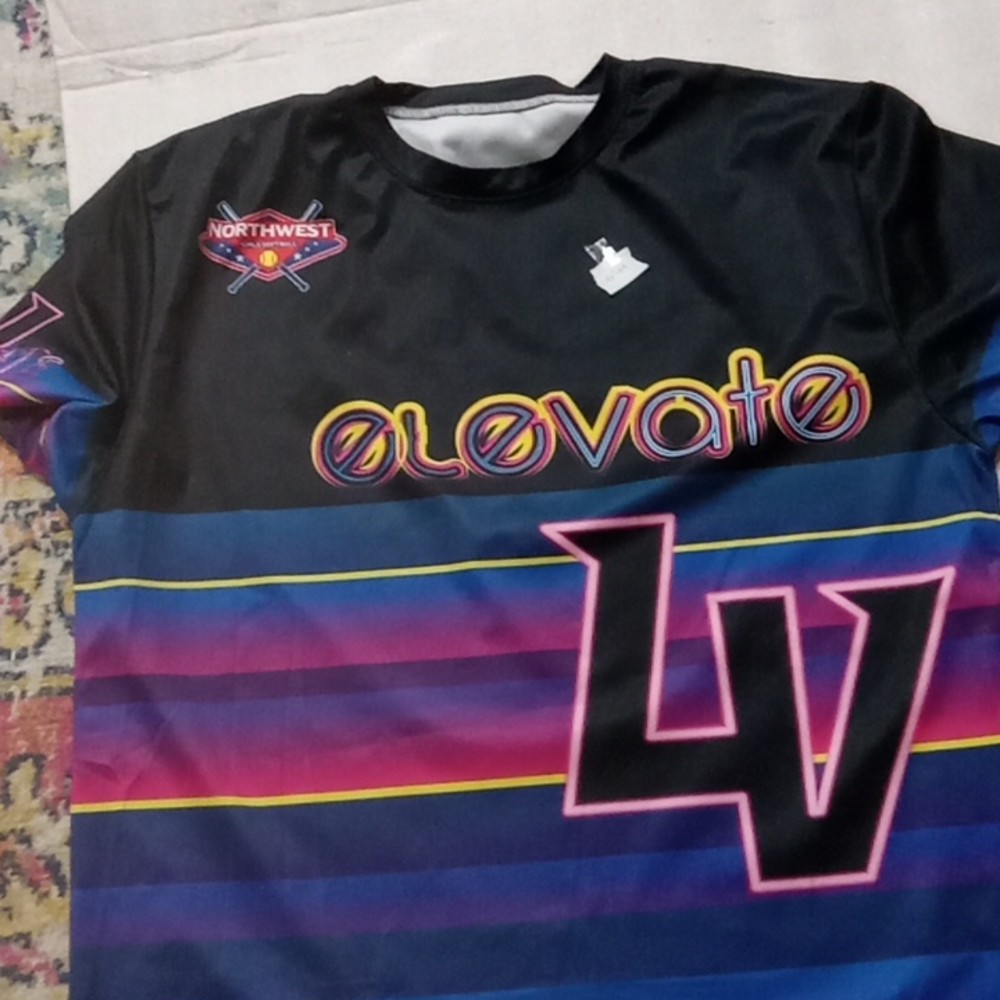 Lightweight girls/womens jersey shirt 👚